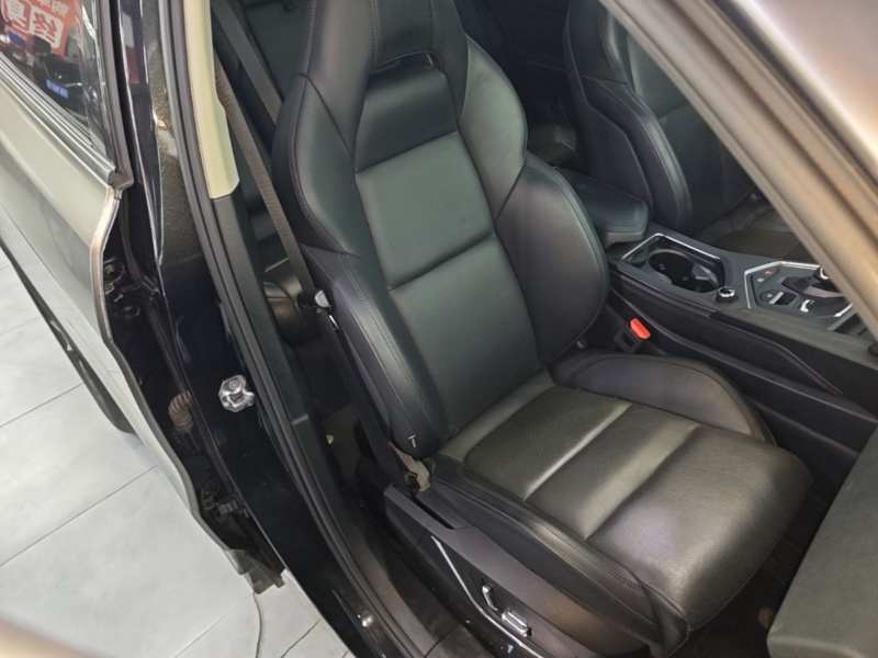 Used Lynk & Co 01 2021 2.0TD Two-Wheel-Drive Pro Trim — 24