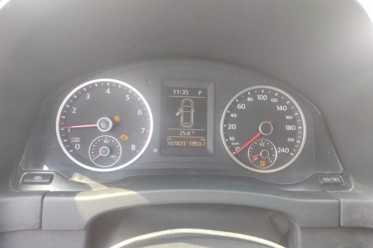 Used Volkswagen Tiguan 2012 1.8TSI Automatic Two-Wheel Drive Trend Edition