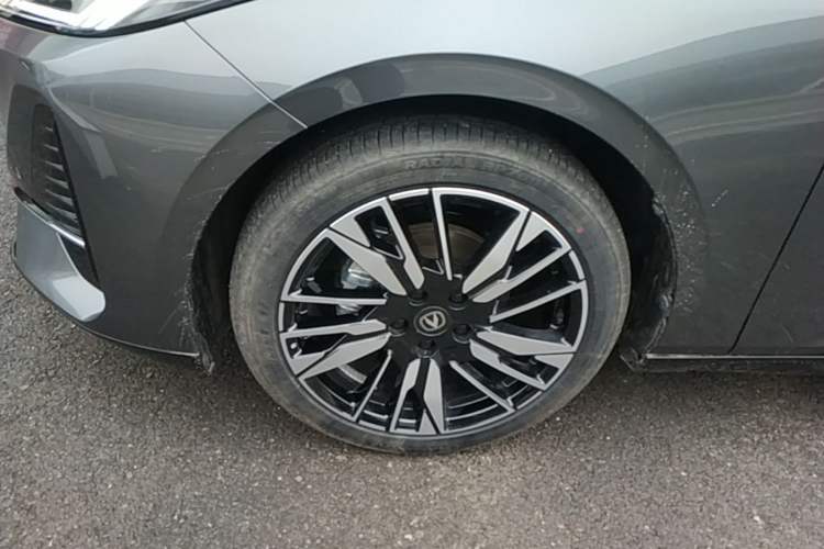 Used CHANGAN Eado 2026 Model, Fourth Generation, 1.5T 500Bar Smart Enjoyment Edition
