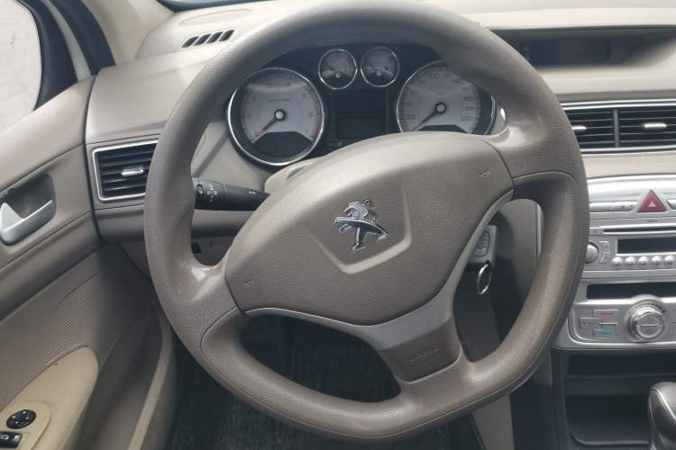 Used Peugeot 308 2012 1.6L Automatic Fashion Edition
