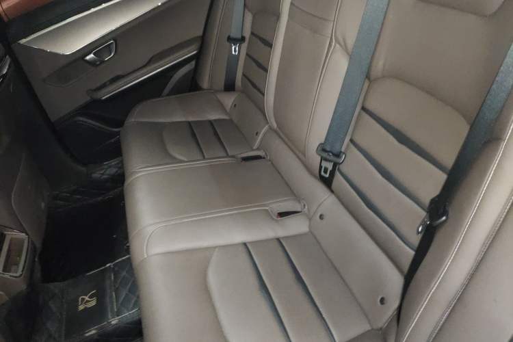 Used BYD Han 2020 DM Four-Wheel Drive Performance Edition Luxury Model
