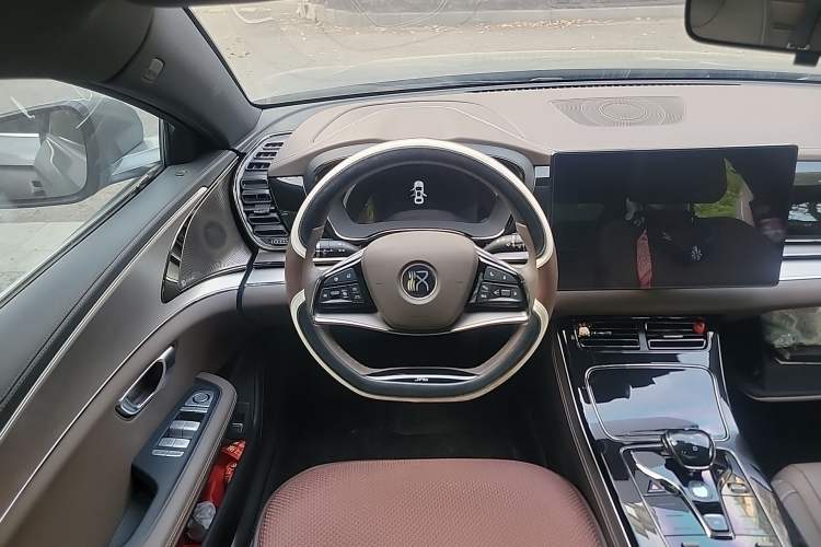 Used BYD Han 2020 DM Four-Wheel Drive Performance Edition Luxury Model
