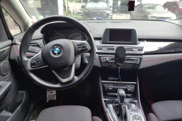 Used BMW 2 Series Gran Tourer 2015 218i Sports Design Package