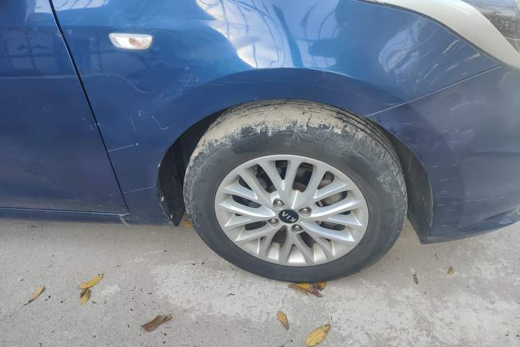 Used Kia K2 2017 Sedan 1.4L Manual Transmission GLS
