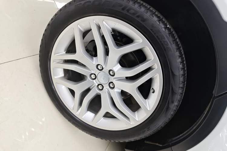 Used Land Rover Range Evoque 2017 2.0T HSE DYNAMIC All-Wheel Drive Edition
