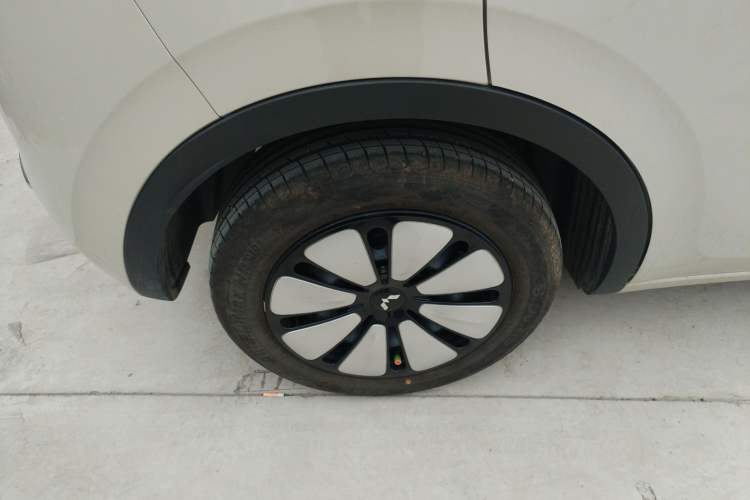 Used Wuling Bingo 2024 333 km Enjoyment Version
