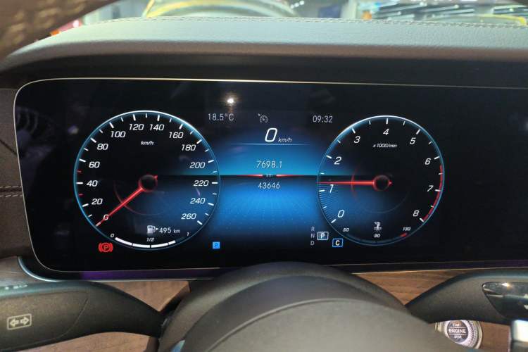 Used Mercedes-Benz E-Class 2022 Updated E 260 L
