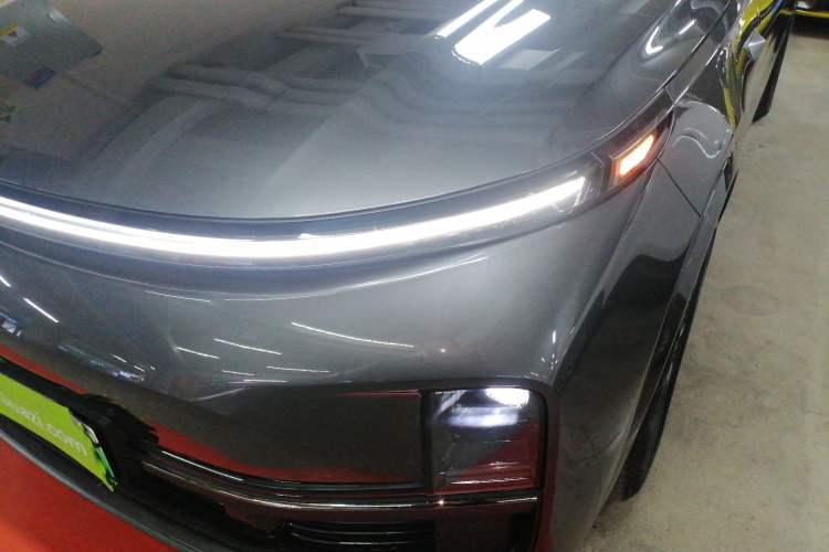 Used Li Auto L8 2023 Pro Model
