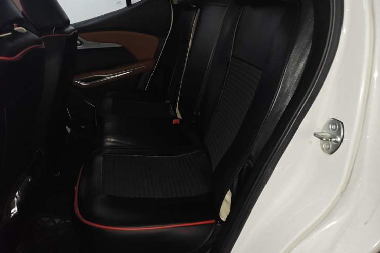 Used Zotye T300 2017 1.5T CVT Luxury Model
