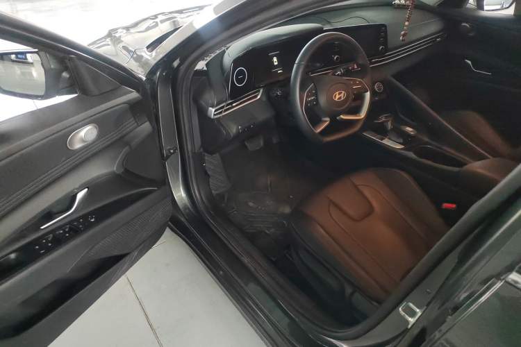 Used Hyundai Elantra 2023 1.5L CVT GLX Elite Edition