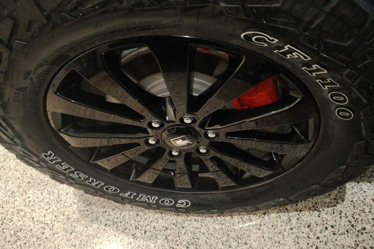 Used Tank 700 New Energy 2024 Hi4-T Extreme Edition Exterior 3