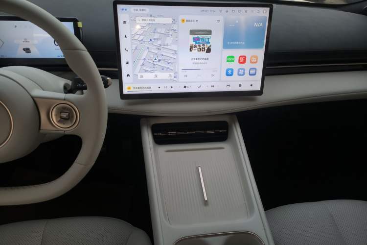 Used Baojun Yunhai 2024 600km Pure Electric Version
