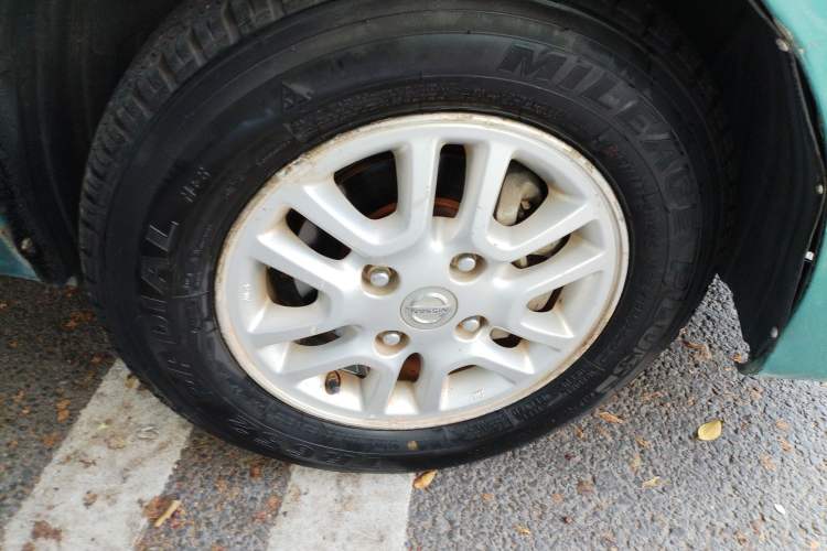 Used Nissan NV200 2011 1.6L 232 Seats Zunya Trim