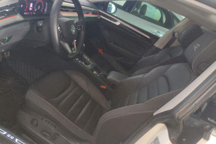 Used Volkswagen FAW-Volkswagen CC 2021 380TSI Striking Edition
