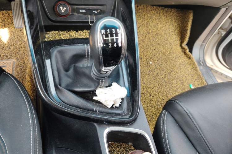 Used Baojun 530 2018 1.5T Manual Prestige Version China V Gear Lever