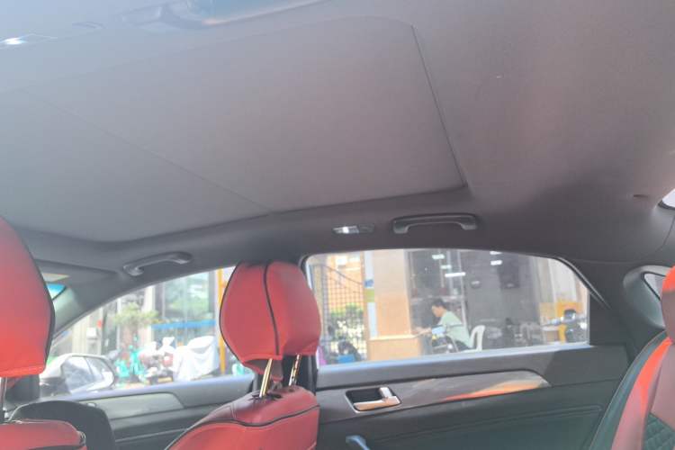 Used Hyundai Sonata 2015 1.6T GLS Smart Model Headliner