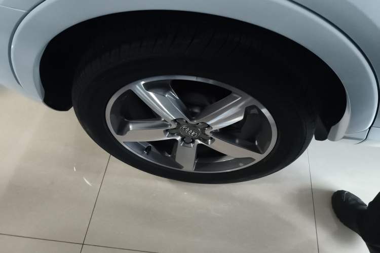 Used Audi Q3 2016 35 TFSI Collection Edition Comfort Model