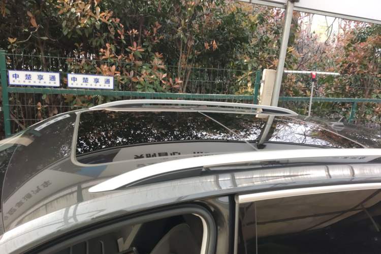 Used Volkswagen Tayron 2020 330TSI Two-Wheel Drive Luxury Smart Connectivity Version