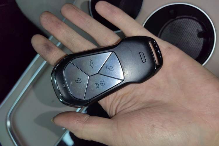 Used XPeng G9 2025 625 Long-Range Max
