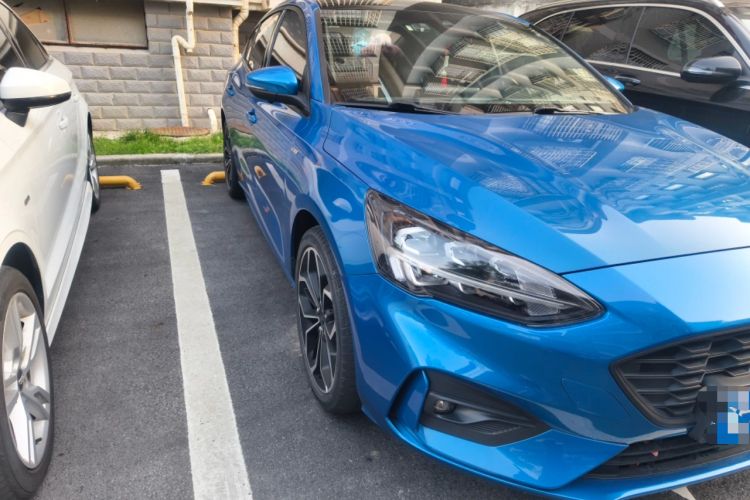 Used Ford Focus 2021 Sedan EcoBoost 180 Automatic ST Line