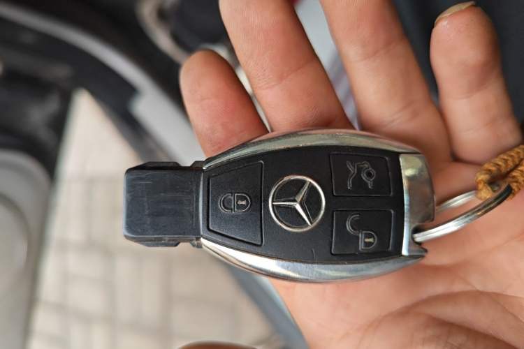 Used Mercedes-Benz C-Class 2010 C 180K Classic model