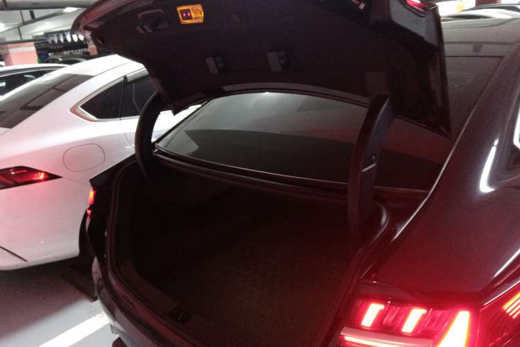 Used BYD Han 2020 EV Long-Range Luxury Model
