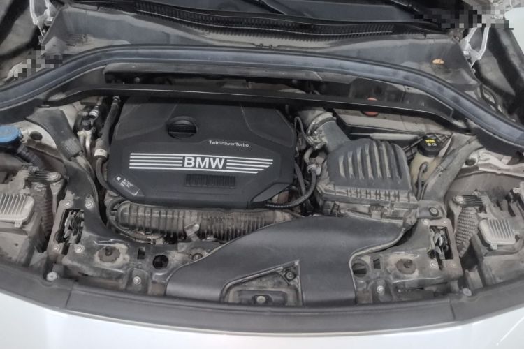 Ojetý BMW X2 2021 Restyled sDrive25i Midnight Edition