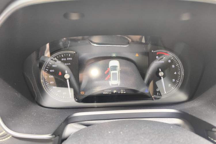 Used Roewe RX5 2016 20T Two-Wheel Drive Automatic Internet Smart Edition Instrument Cluster
