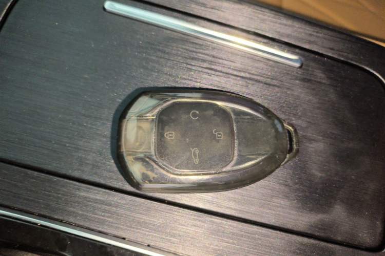 Used GAC Trumpchi GS8 2025 Linghang Series 2.0 TGDI Two-Wheel-Drive Luxury Edition 5 Seats