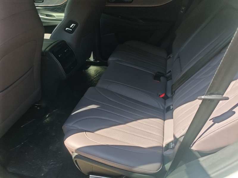 Used Chery Tiggo 9 2025 2.0T Automatic Two-Wheel Drive Luxury Edition 5 Seats — 16