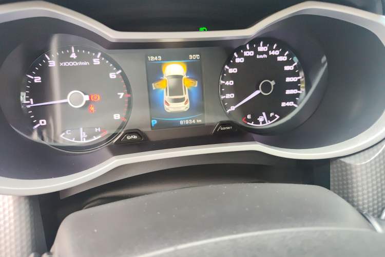 Used Geely Auto Emgrand GS 2016 Sport Edition 1.3T Automatic LingShang Model Odometer Close Up