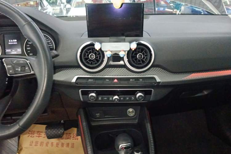 Used Audi Q2L 2022 35 TFSI Fashion Dynamic Model