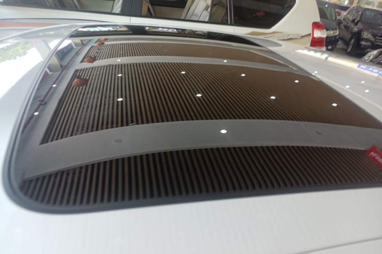 Used BMW 5 Series 2022 Second Facelift 525Li M Sport Package