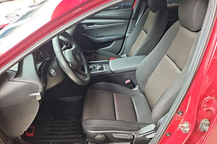 Used Mazda 3 Axela 2021 2.0L Automatic Zhiqing Edition