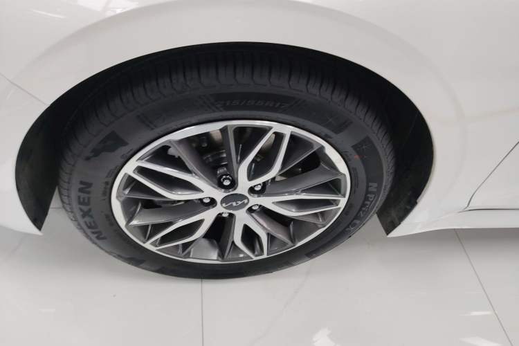 Used Kia K5 2025 1.5T Luxury Edition