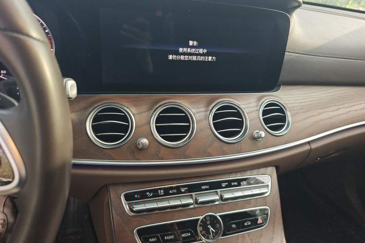 Used Mercedes-Benz E-Class 2019 E 260 L Audio And AC Panel