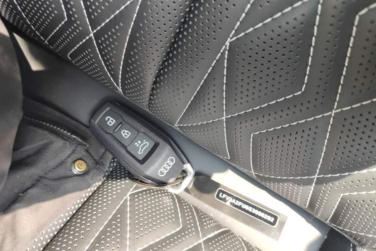 Used Audi A5L 2026 2.0T Sport Plus
