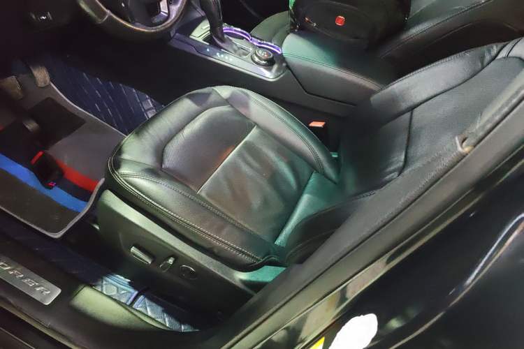 Used Ford Explorer 2016 2.3T Elite Edition
