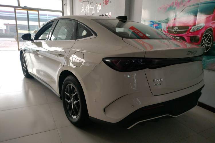 Used BYD Seal 06 New Energy 2025 DM-i Smart Drive 80KM Luxury Model