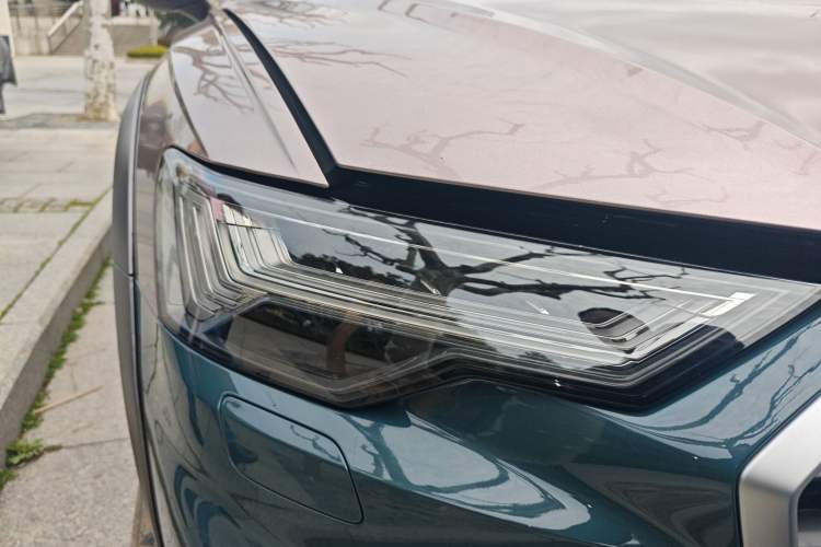 Used Audi A6 2020 allroad quattro Explorer 55 TFSI Prestige Off-Road Model
