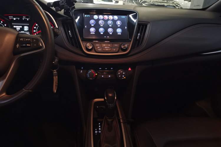 Used Chevrolet Monza 2019 RS 330T Automatic Comfort Edition China VI Standard