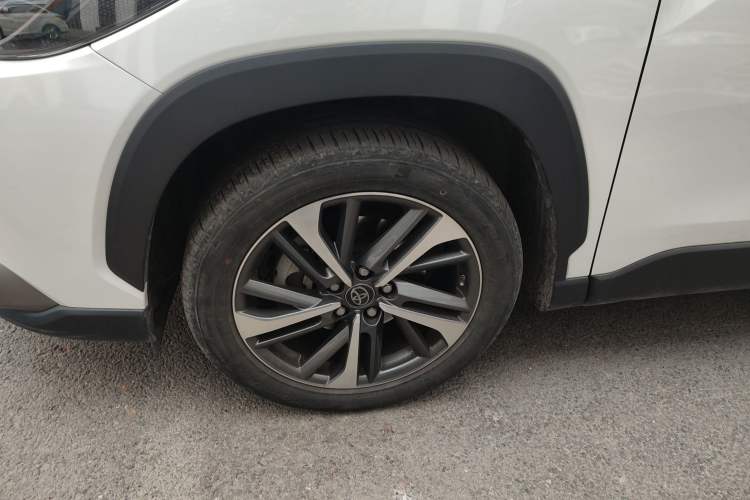 Used Toyota FRONTLANDER 2022 2.0L CVT Luxury PLUS Edition
