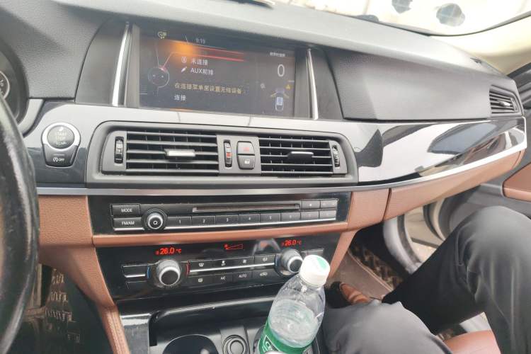 Used BMW 5 Series 2014 520Li Elegant Model Audio And AC Panel