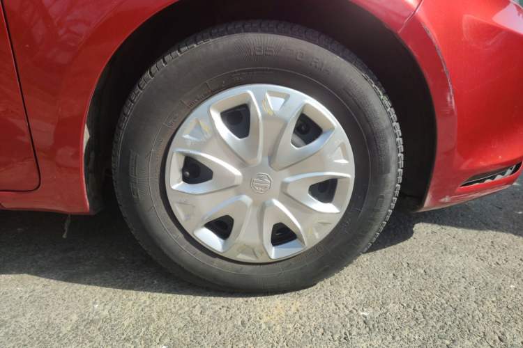 Used MG 3 2016 1.3L AMT Comfort Edition Right Front Wheel Hub