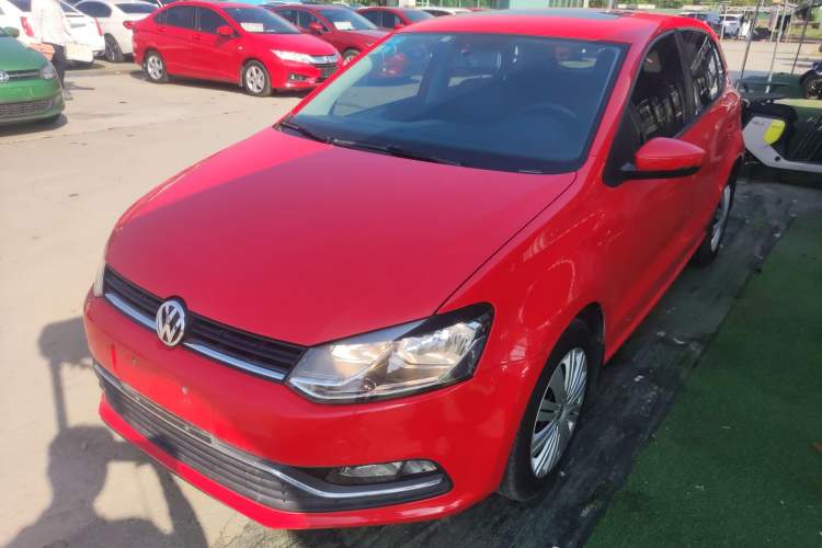 Used Volkswagen Polo 2016 1.6L Automatic Comfort Model