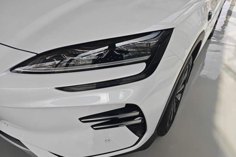 Used BYD Song PLUS New Energy 2025 EV Intelligent Driving Edition 520km Luxury Model Left Front Headlight