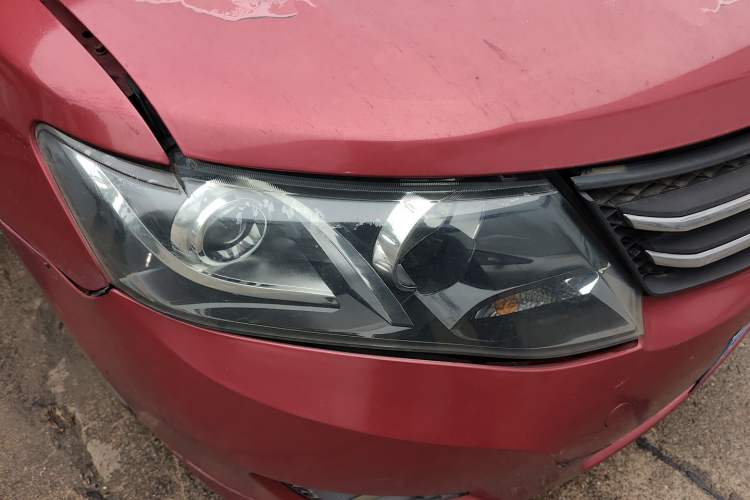 Used Zotye Z300 2014 New Vision 1.5L Manual Fashion Edition Right Front Headlight