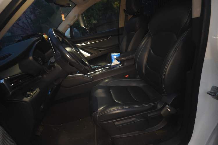 Used SAIC MAXUS D90 2017 2.0T Automatic All-Wheel Drive Sirius
