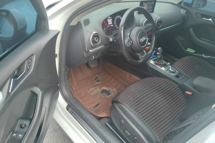 Used Audi A3 2016 Limousine 35 TFSI Prestige Edition