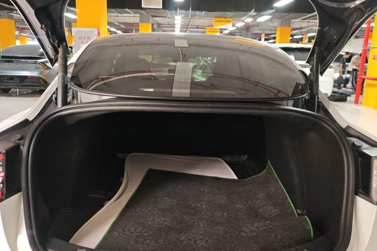 Used Tesla Model 3 2021 Revised Version II – Performance High-Performance All-Wheel-Drive Edition